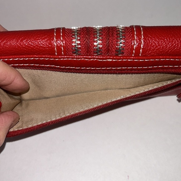 Nine West Red Leather Wallet with Silver Zipper Detail - Picture 4 of 11